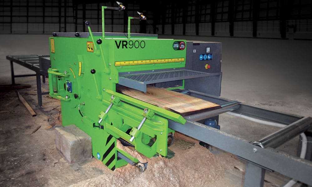 Mebor VR 900 szélezőfűrész Mebor VR 900 szélezőfűrész